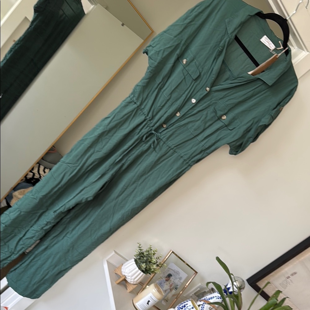 NWT Vici Green Button-Up Jumpsuit